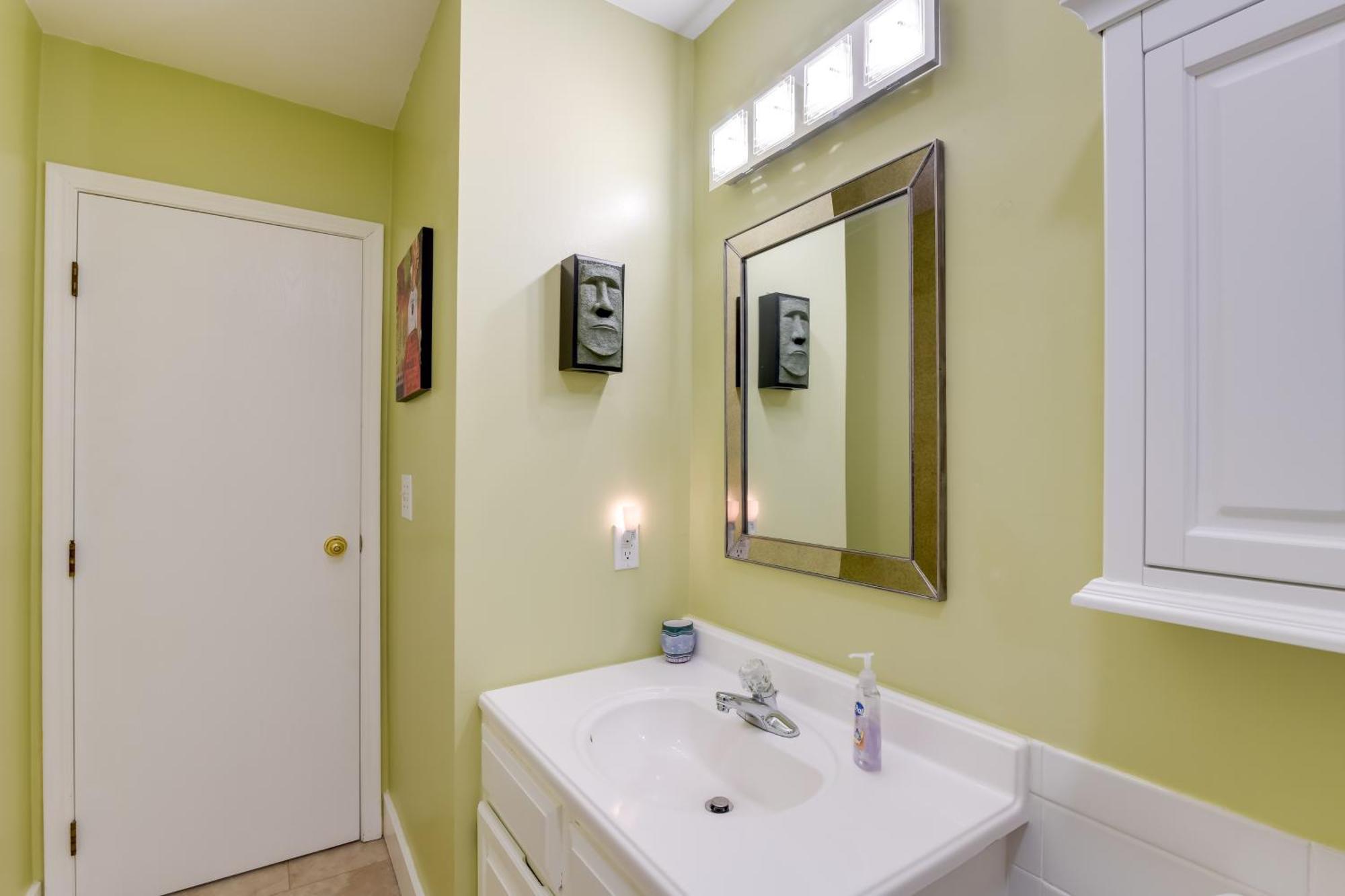 Anchorage Vacation Rental Near Coastal Trail! Екстериор снимка